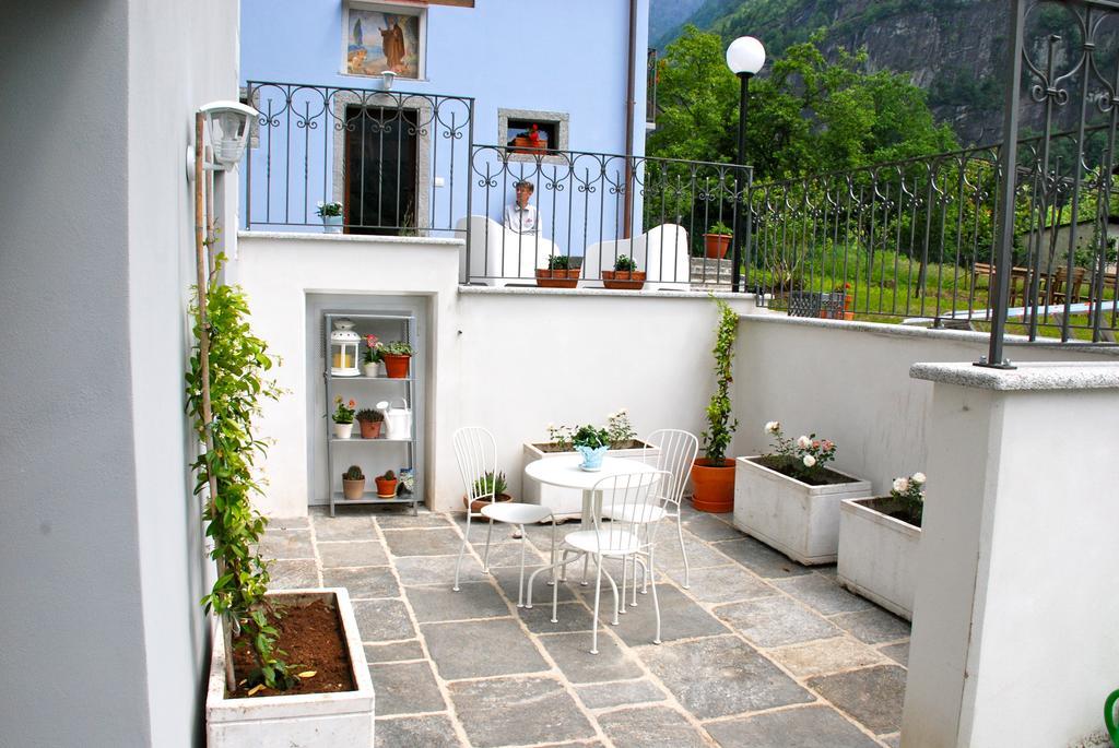 Ca' Del Borgo Hotel Cadarese Bagian luar foto