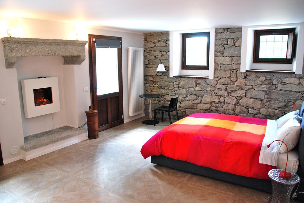 Ca' Del Borgo Hotel Cadarese Bagian luar foto